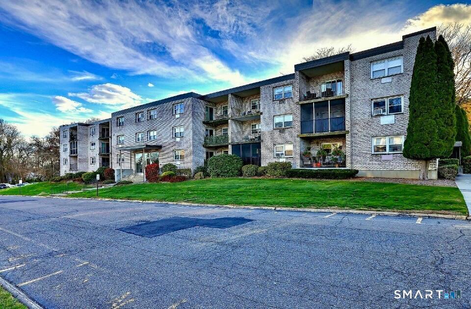 308 Meadowside Road, Unit 101 Milford, CT 06460 - Photo 22 of 22