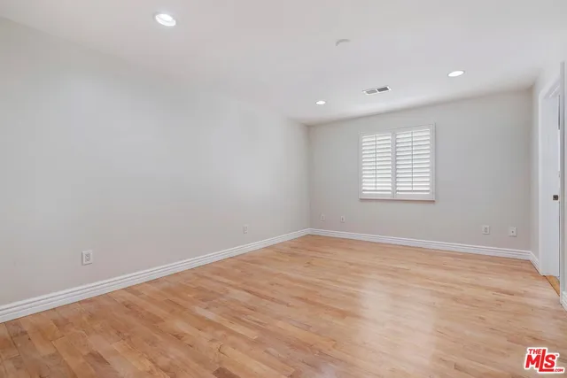 $14,500 | 1471 South Crest Drive, Los Angeles, CA 90035