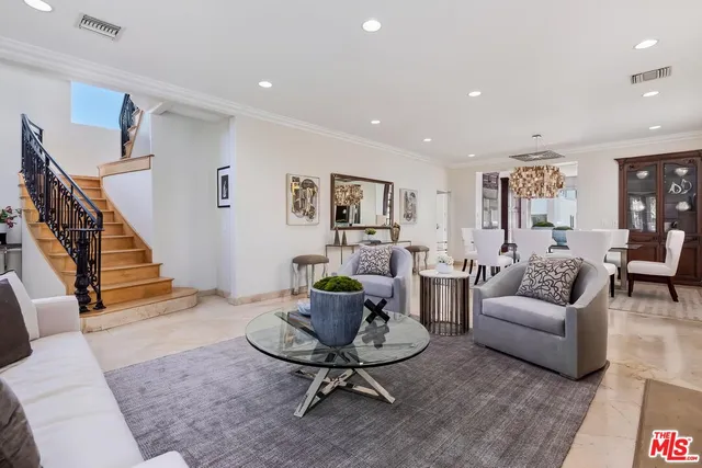 $14,500 | 1471 South Crest Drive, Los Angeles, CA 90035