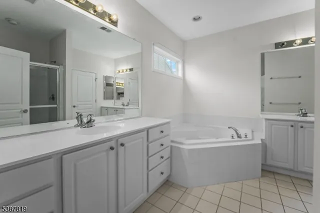 $679,000 | 373 Windfall Lane, Somerset, NJ 08873