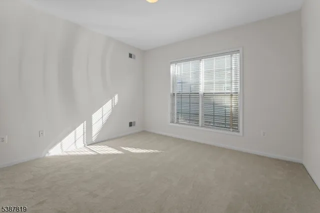 $679,000 | 373 Windfall Lane, Somerset, NJ 08873