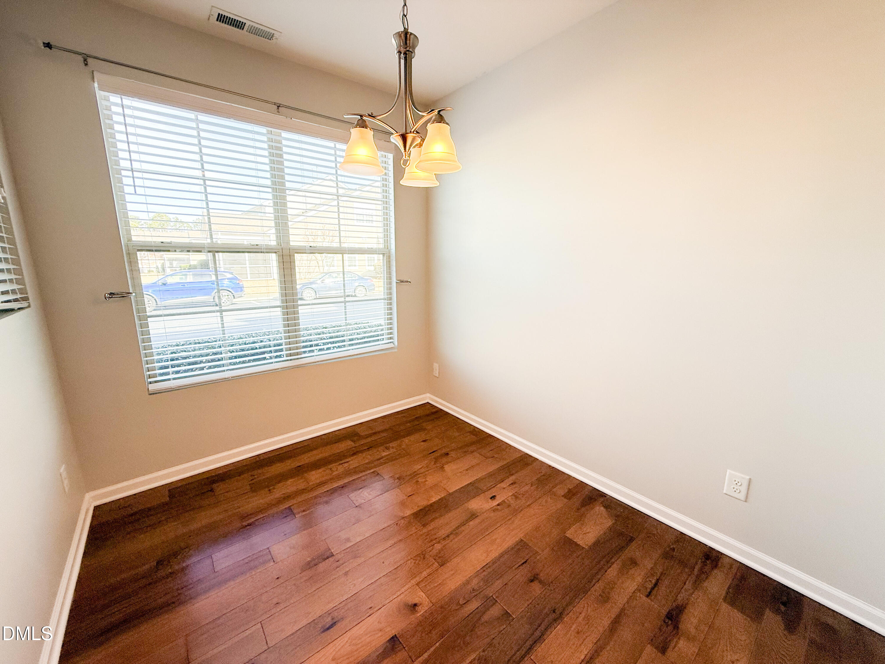 9327 Falkwood Road Raleigh, NC 27617 - Photo 10 of 33 53CA5879-0BCC-46D1-B751-0168DF40D433