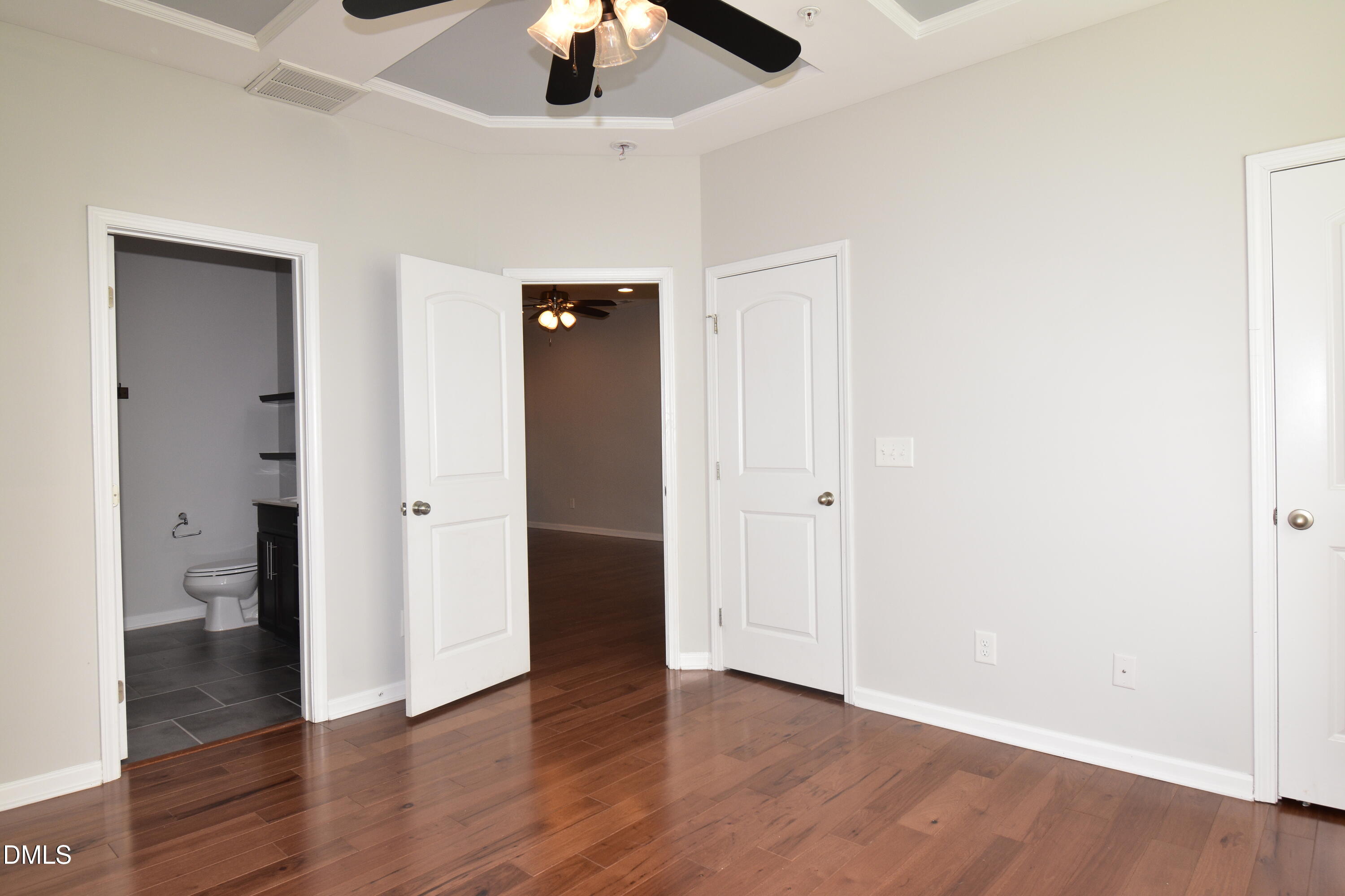 9327 Falkwood Road Raleigh, NC 27617 - Photo 12 of 33 DSC_7610