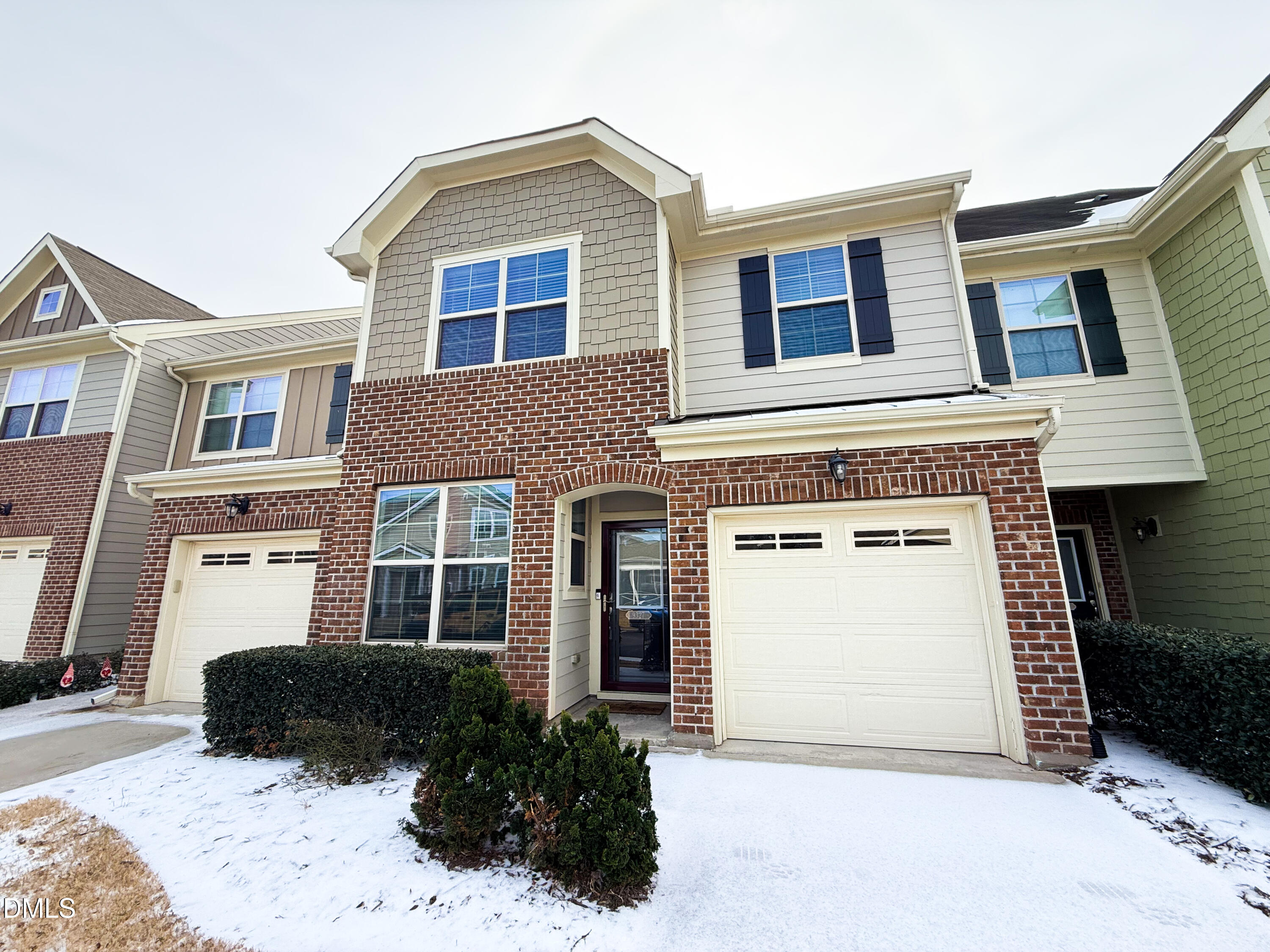 9327 Falkwood Road Raleigh, NC 27617 - Photo 2 of 33 IMG_4454