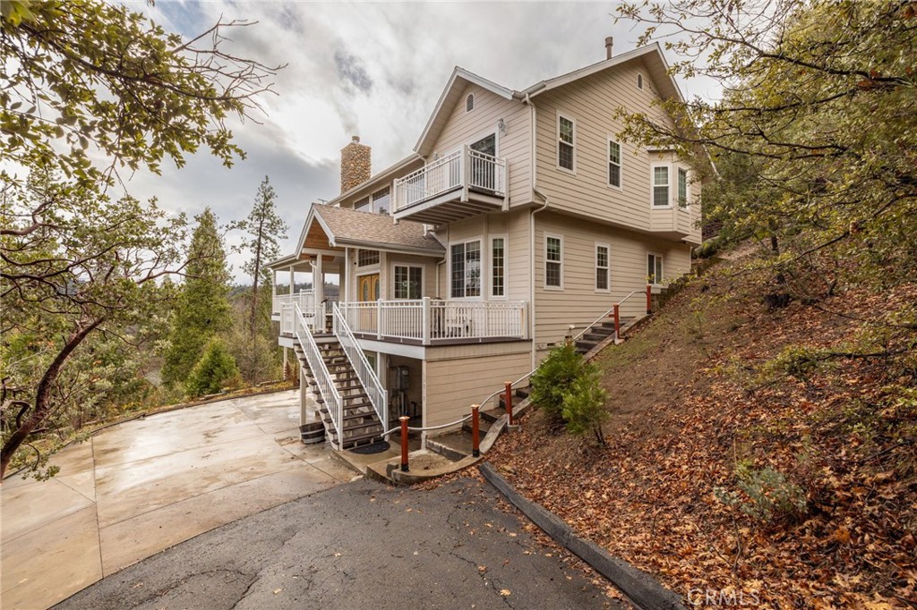 39818 Granite Ridge Lane Bass Lake, CA 93604 - Photo 29 of 58 2 driveway accesses to this home