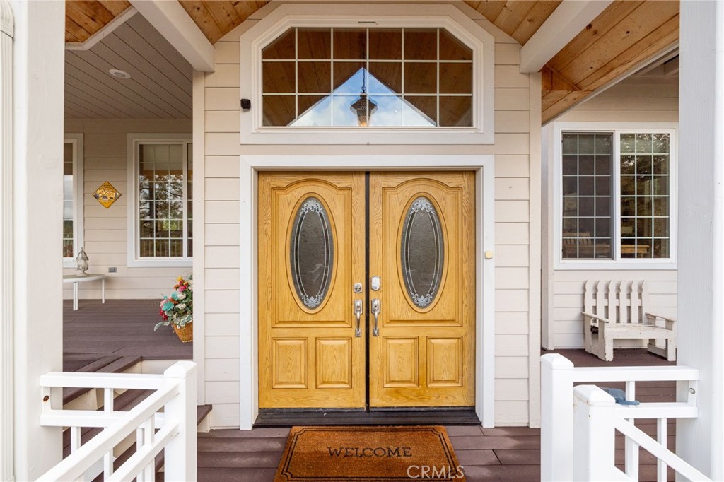 39818 Granite Ridge Lane Bass Lake, CA 93604 - Photo 40 of 58 front entry