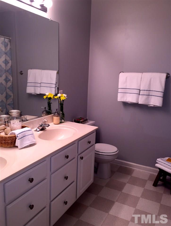 5415 Vista View Court Raleigh, NC 27612 - Photo 11 of 14 Gallery Image 11