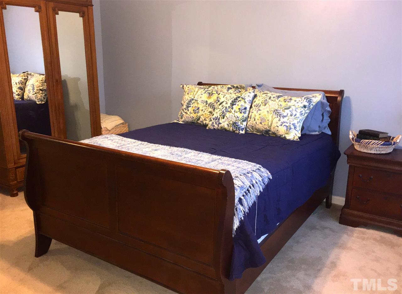 5415 Vista View Court Raleigh, NC 27612 - Photo 10 of 14 Gallery Image 10