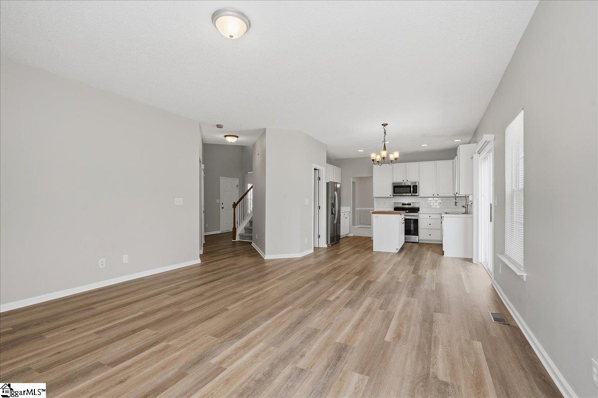 15 Sea Oats Inlet Mauldin, SC 29662 - Photo 6 of 32