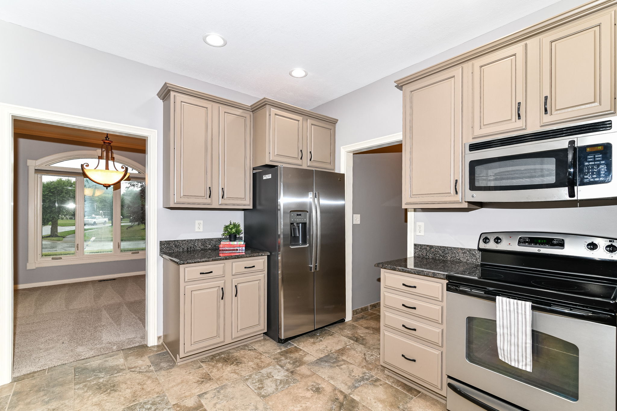 2091 Ridgemere Way Greenwood, IN 46143 - Photo 21 of 51 Gallery Image 21