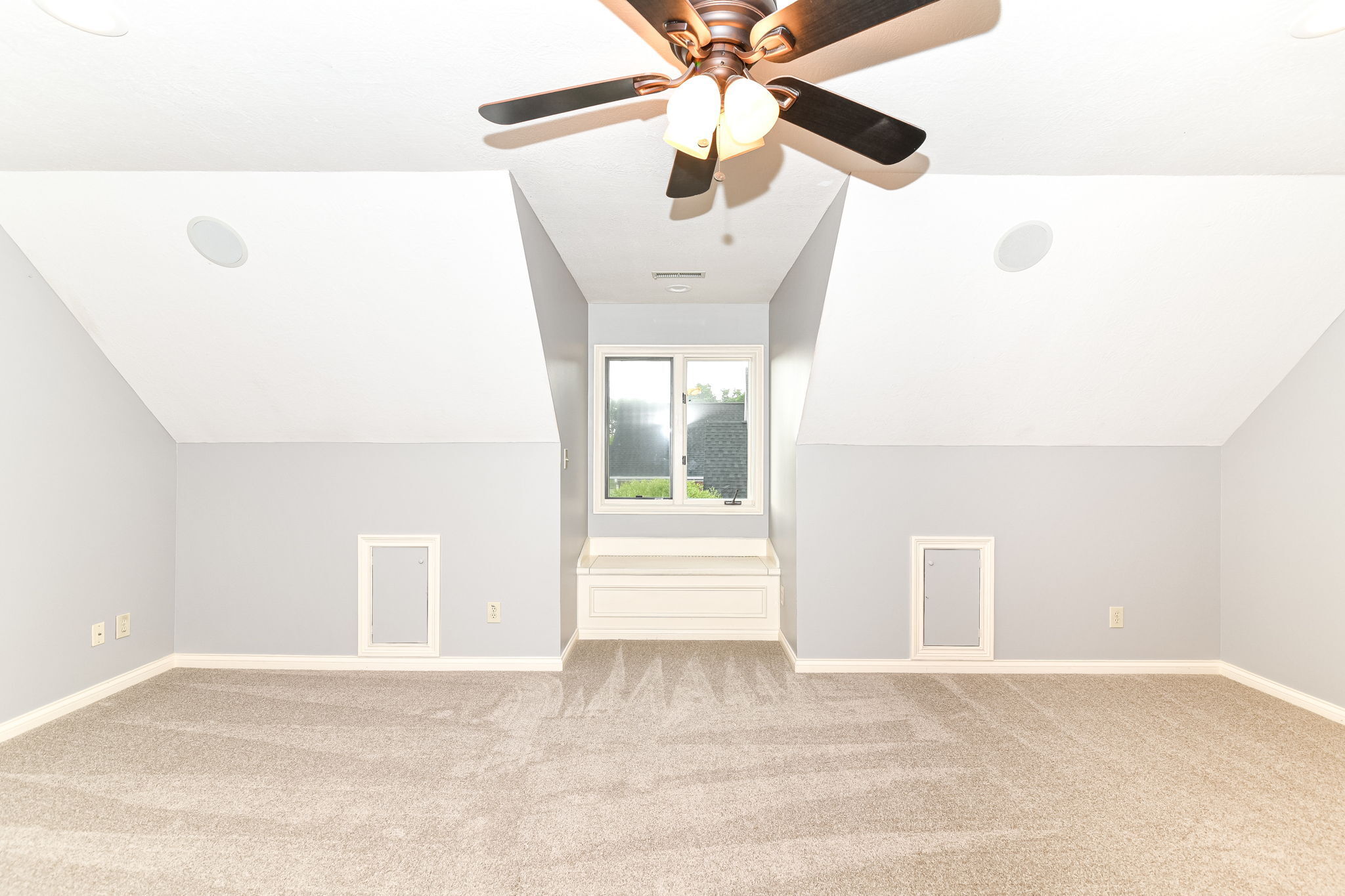 2091 Ridgemere Way Greenwood, IN 46143 - Photo 43 of 51 Gallery Image 43