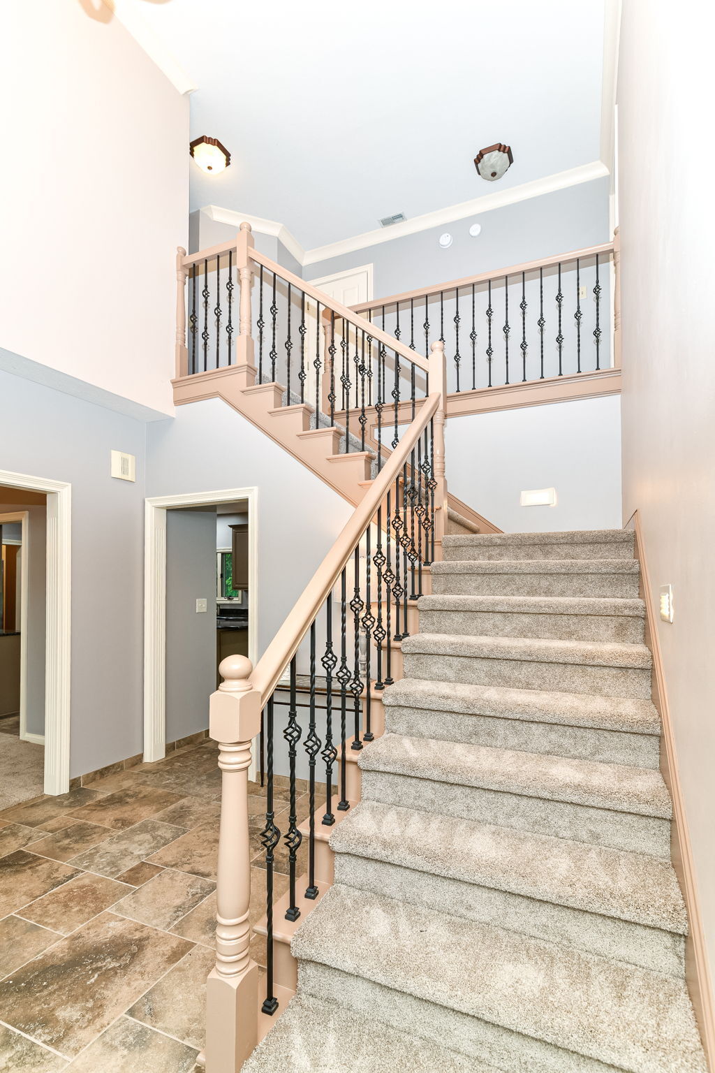 2091 Ridgemere Way Greenwood, IN 46143 - Photo 5 of 51 Gallery Image 5