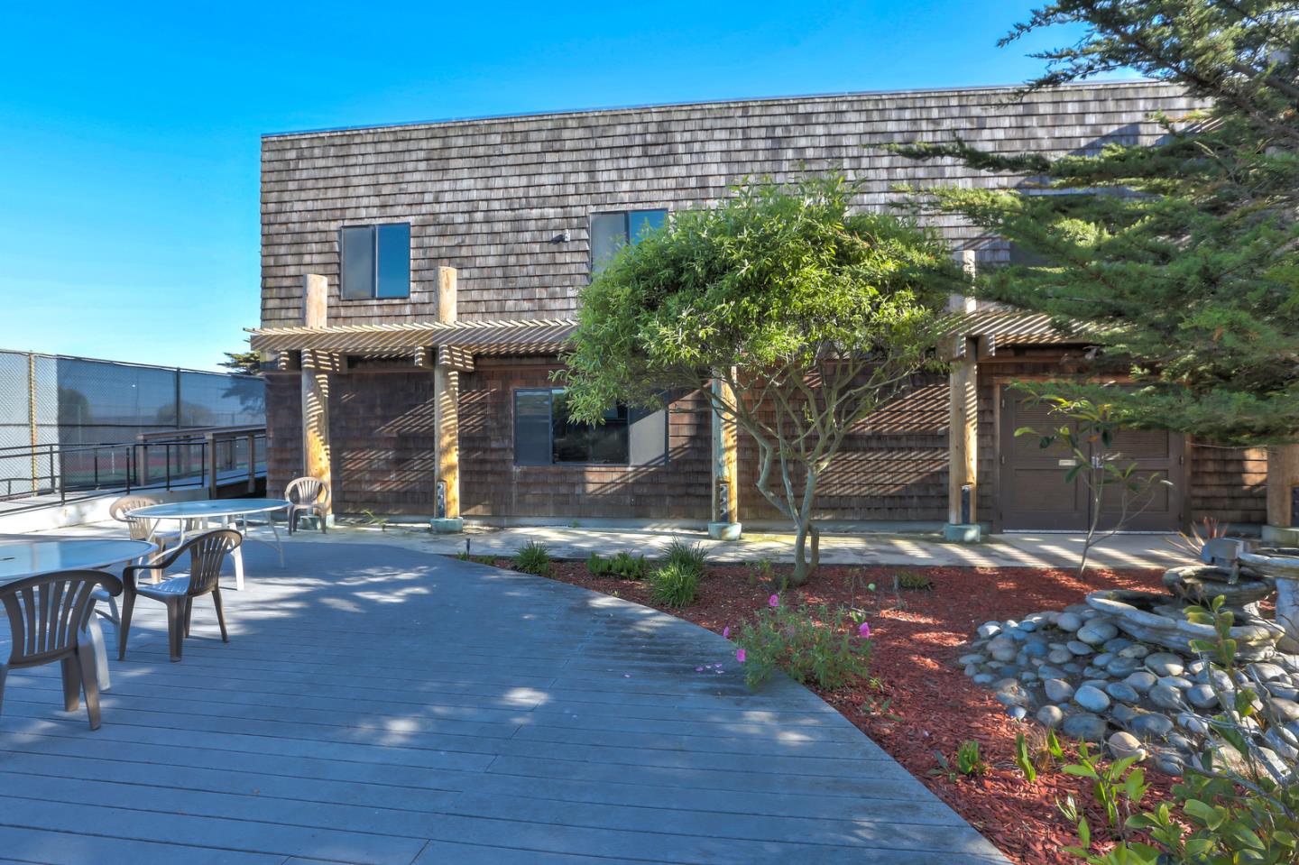 101 Shell Road, Unit 285 Watsonville, CA 95076 - Photo 27 of 27 a front view of a house with a yard