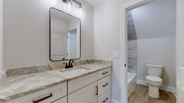 $694,900 | 255 Ridgecrest Drive, Winchester, TN 37398