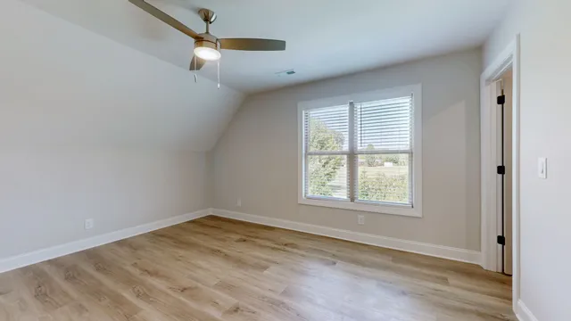 $694,900 | 255 Ridgecrest Drive, Winchester, TN 37398