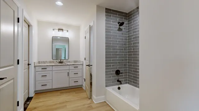 $694,900 | 255 Ridgecrest Drive, Winchester, TN 37398