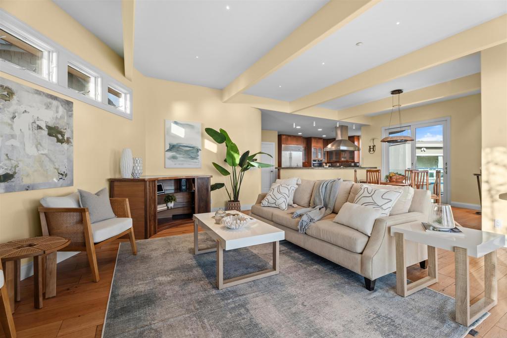 1477 Neptune Avenue Encinitas, CA 92024 - Photo 13 of 40