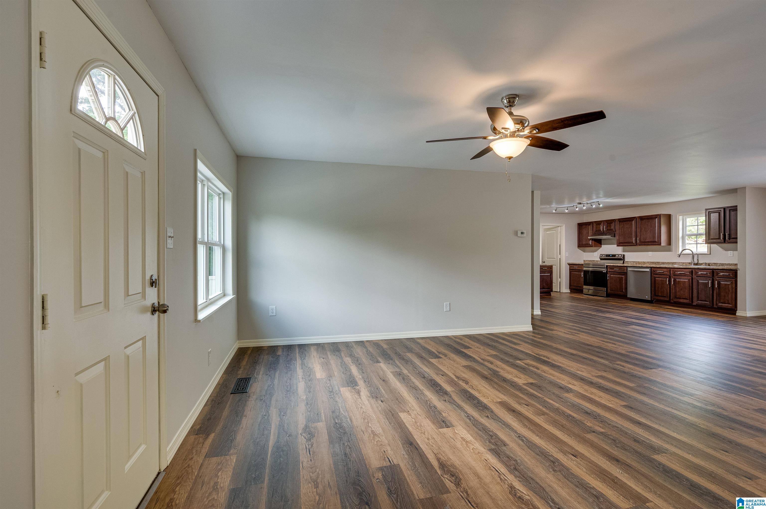 2553 Lay Springs Road Gadsden, AL 35904 - Photo 6 of 31
