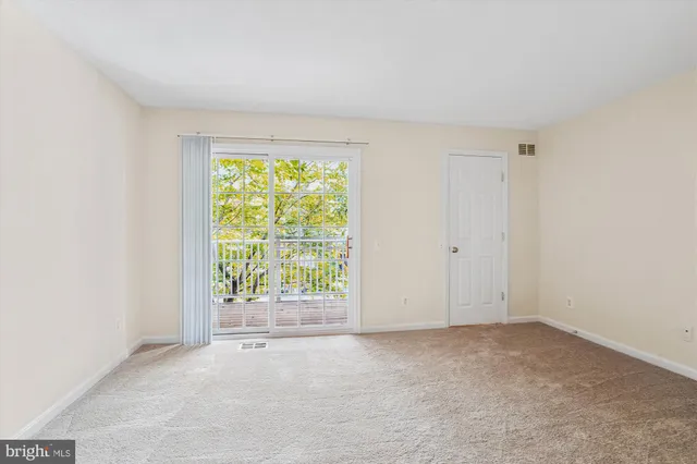 $449,900 | 333 Prettyman Drive, Unit 29, Rockville, MD 20850