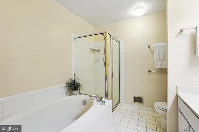 $449,900 | 333 Prettyman Drive, Unit 29, Rockville, MD 20850