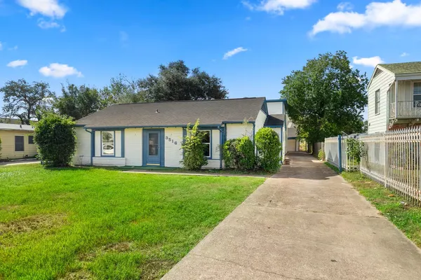 $1,200,000 | 3516 Southmore Boulevard, Houston, TX 77004