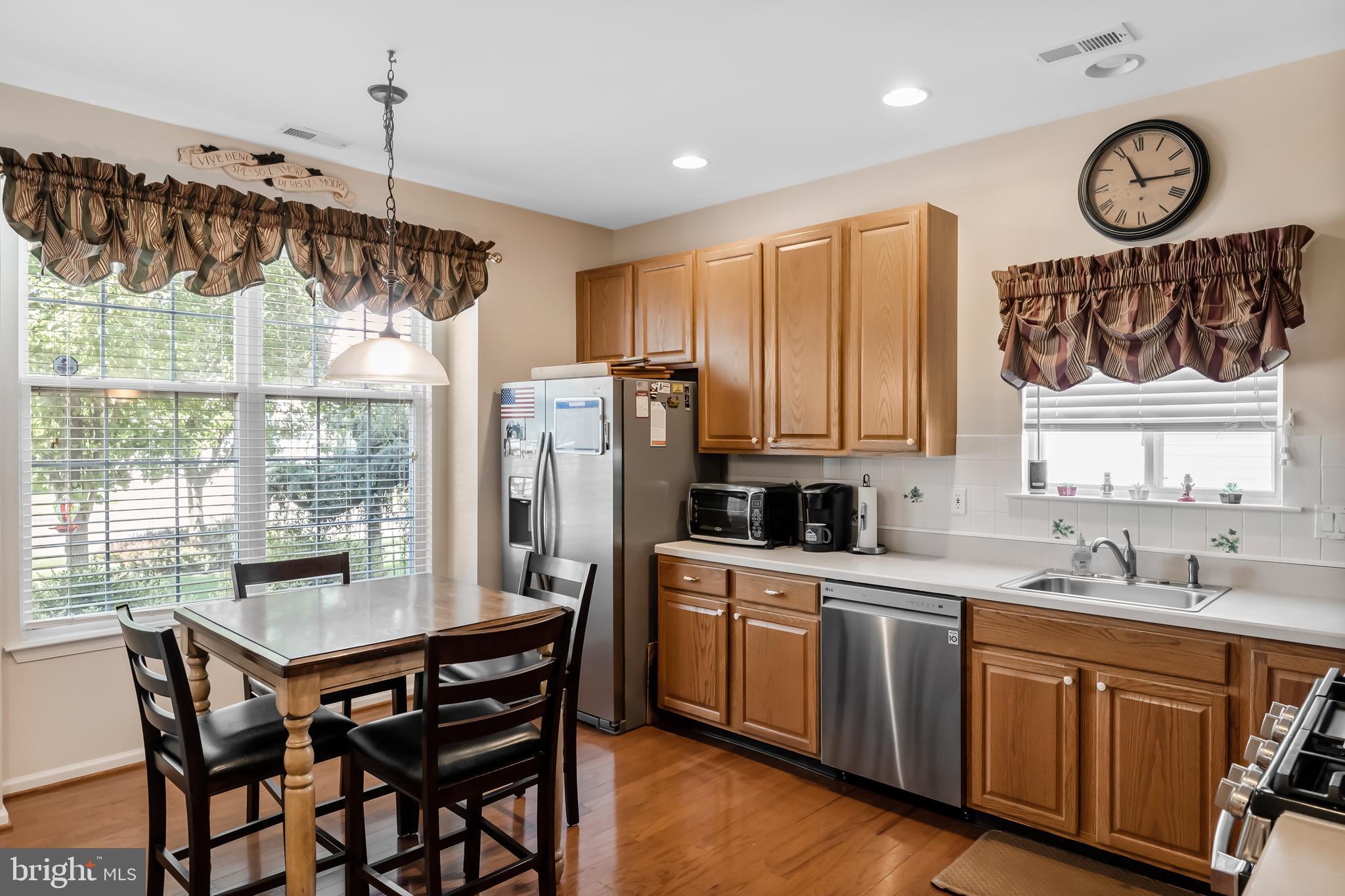 57 Mayfair Road Southampton, NJ 08088 - Photo 7 of 28 Gallery Image 7