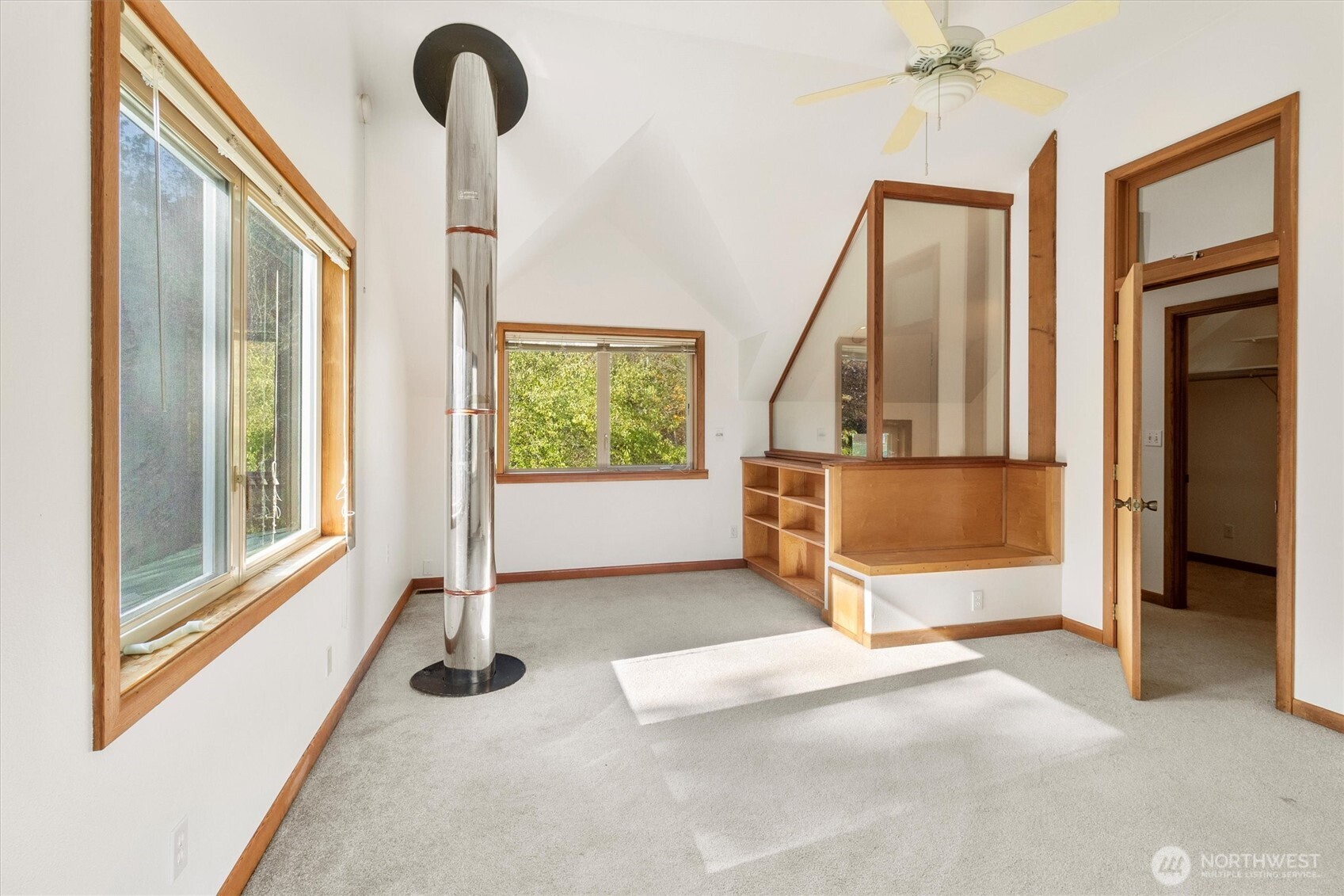 2519 Lummi Shore Road Bellingham, WA 98226 - Photo 17 of 40 Gallery Image 17