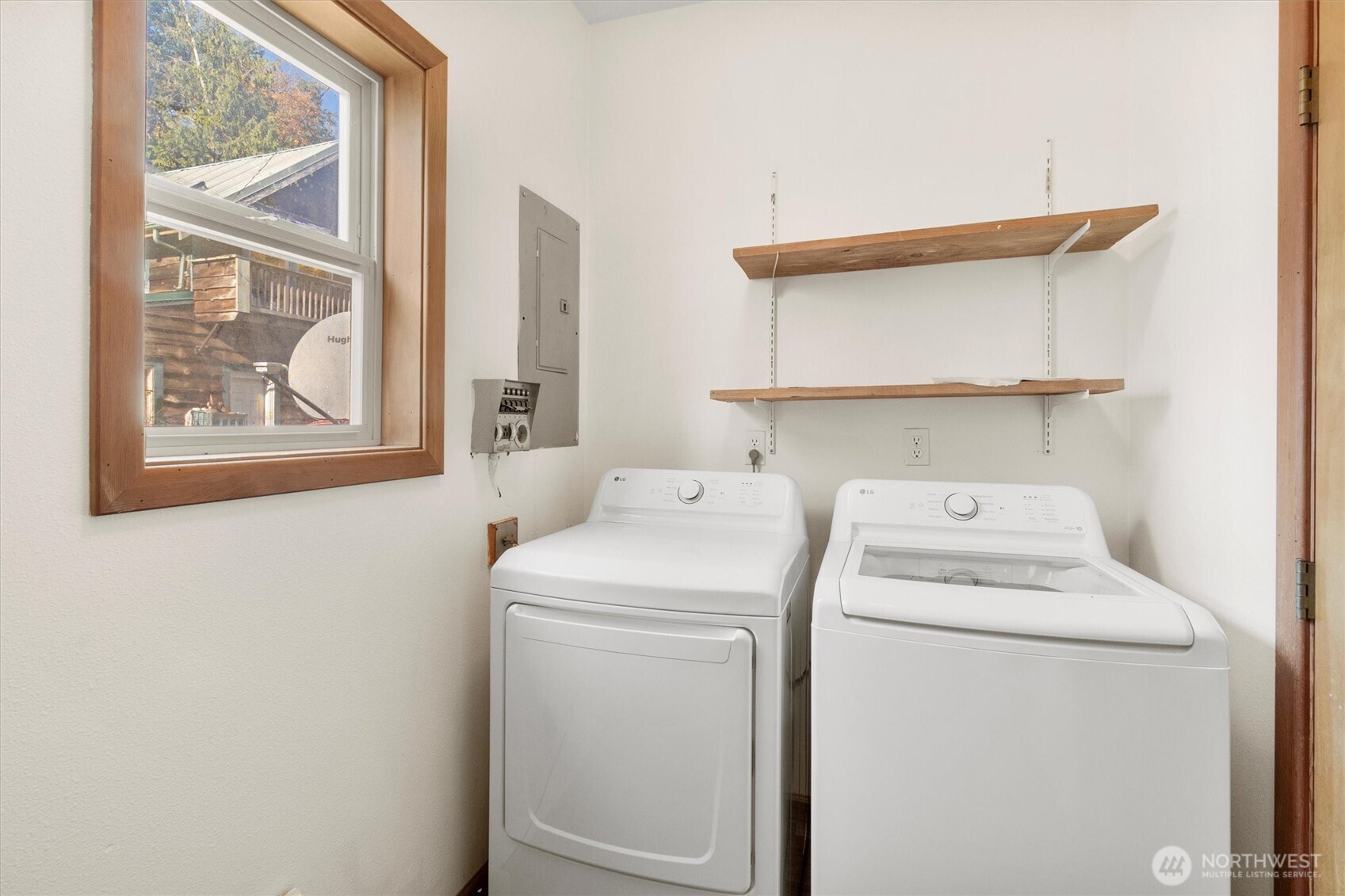 2519 Lummi Shore Road Bellingham, WA 98226 - Photo 19 of 40 Gallery Image 19