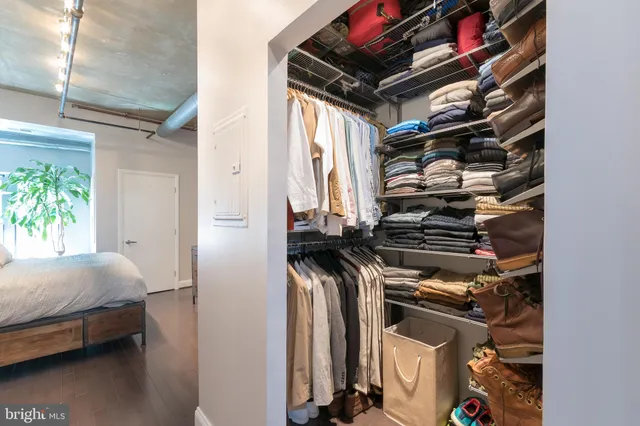 a view of sitting area in back of a house