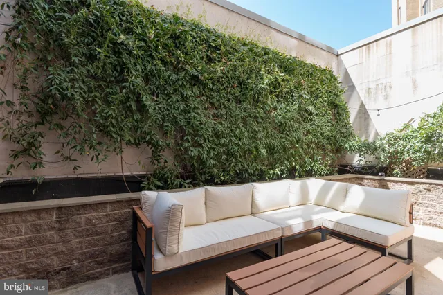 $2,700 | 1300 N Street Northwest, Unit 114, Washington, DC 20005