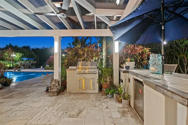 $3,200,000 | 10740 Southwest 74th Court, Pinecrest, FL 33156