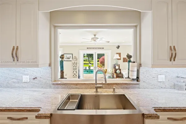 $3,200,000 | 10740 Southwest 74th Court, Pinecrest, FL 33156