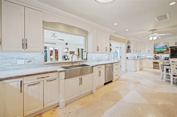 $3,200,000 | 10740 Southwest 74th Court, Pinecrest, FL 33156