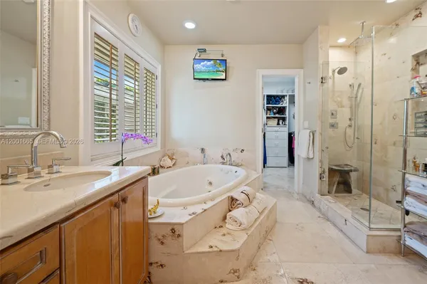 $3,200,000 | 10740 Southwest 74th Court, Pinecrest, FL 33156