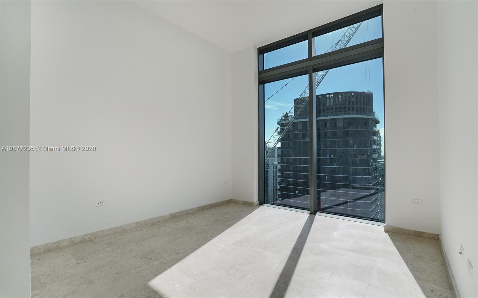 88 Southwest 7th Street, Unit 4001 Miami, FL 33130 - Photo 15 of 21 wooden floor in a room