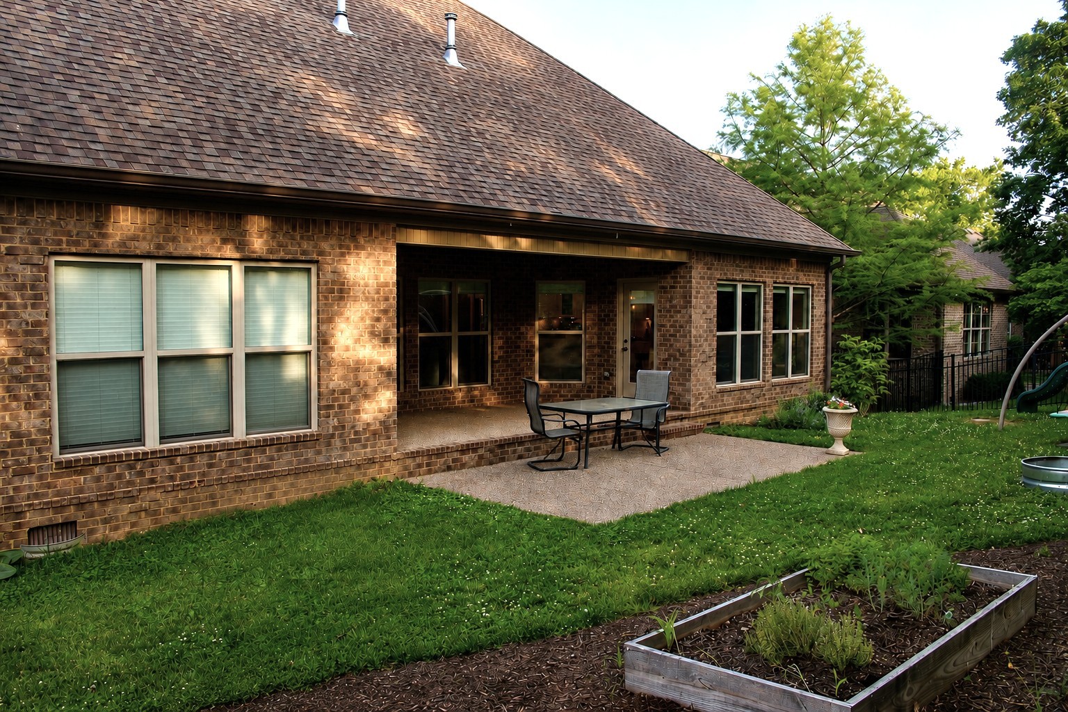 119 Stark Knob Road Hendersonville, TN 37075 - Photo 3 of 40