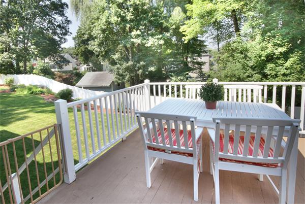 74 Plymouth Road Wakefield, MA 01880 - Photo 27 of 27 Gallery Image 27