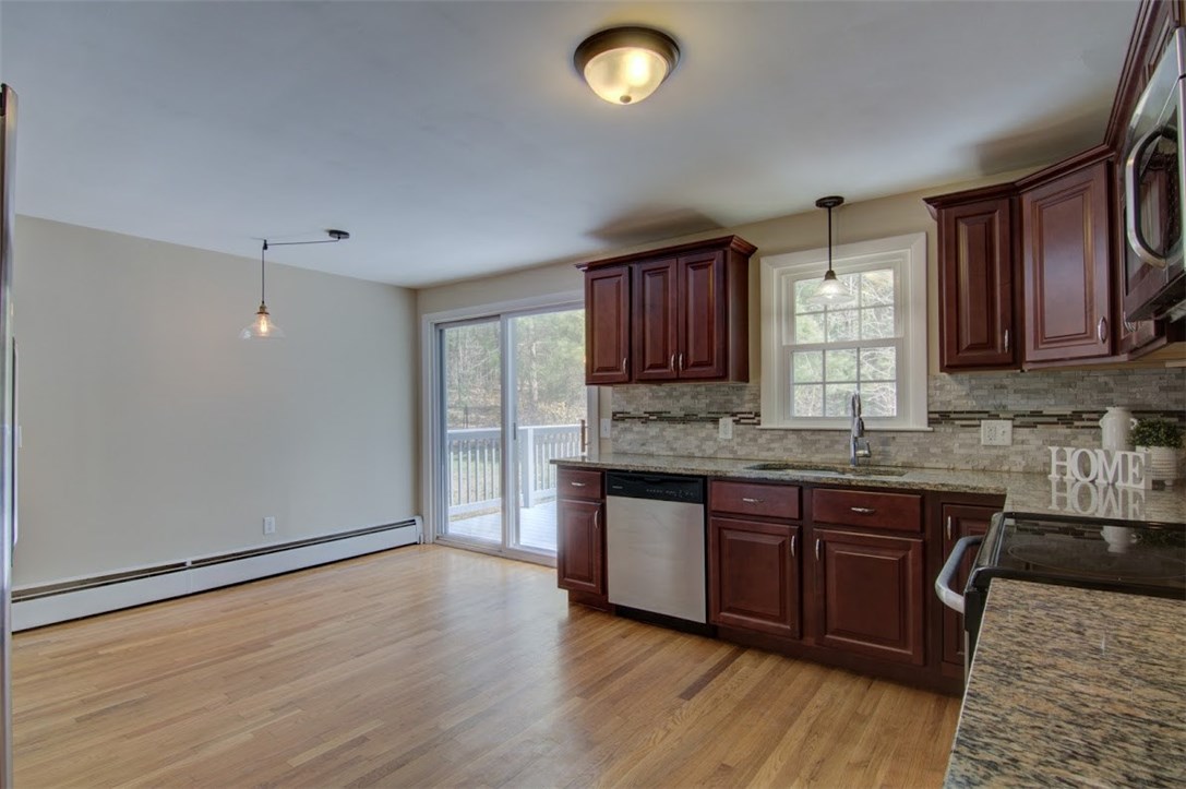 15 Alexandre Road Coventry, RI 02816 - Photo 6 of 27 Gallery Image 6