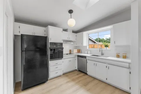 $2,198,888 | 385 Cronin Drive, Santa Clara, CA 95051