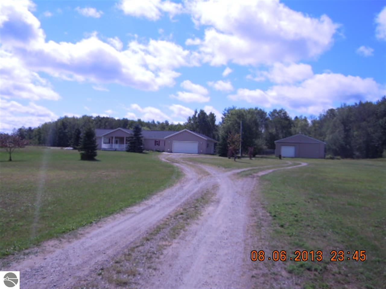 4832 Sheffer Road Prescott, MI 48756 - Photo 32 of 33 1775804-31.JPG