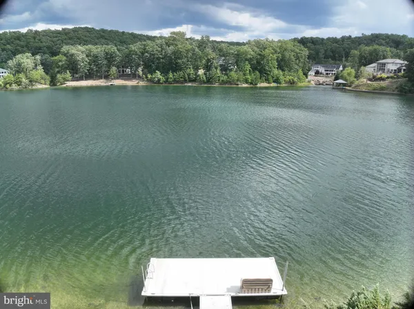 $3,600 | 202 Lakeside Loop, Ridgeley, WV 26753