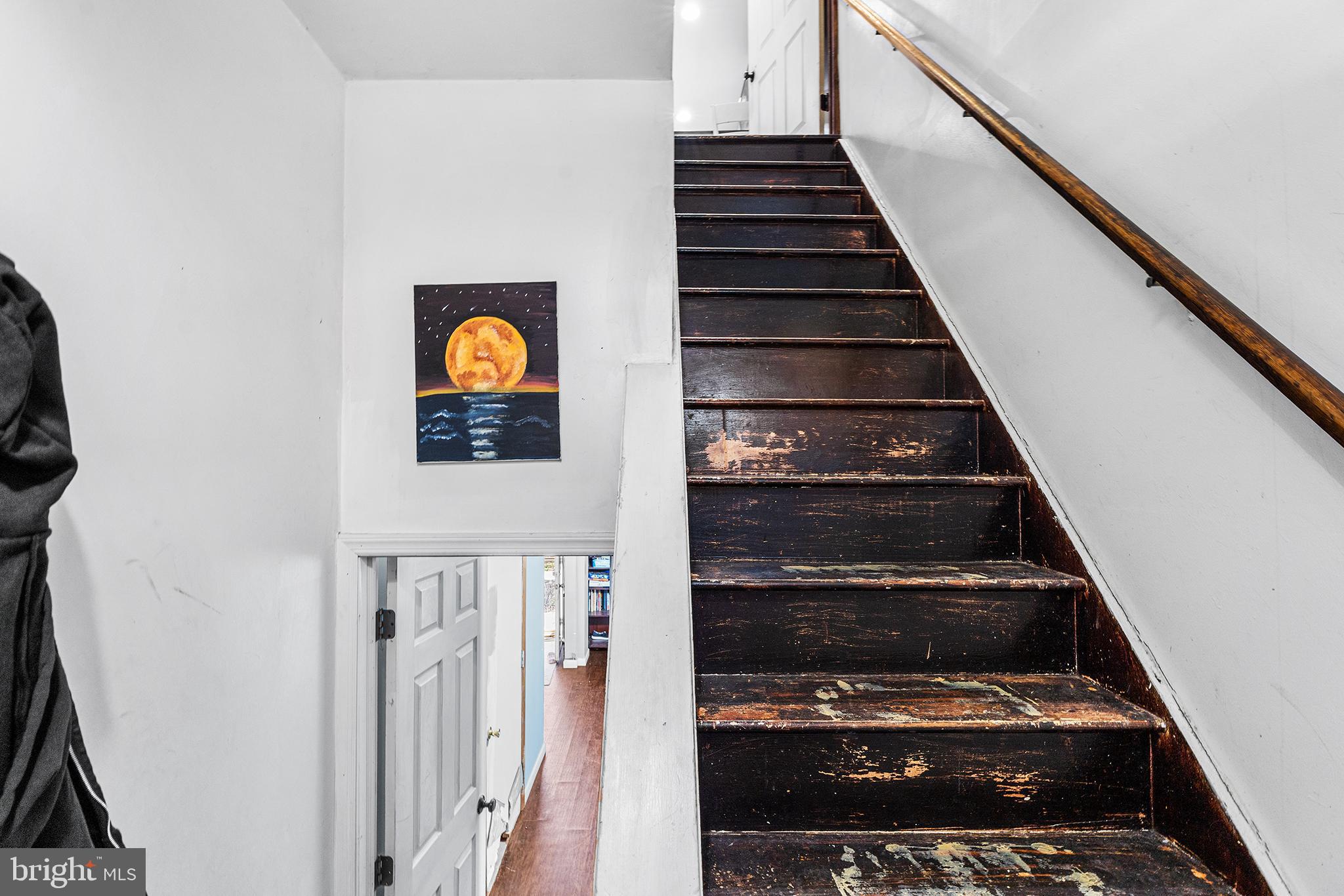 16 Volusia Avenue Hamilton, NJ 08610 - Photo 34 of 50 a view of an entryway