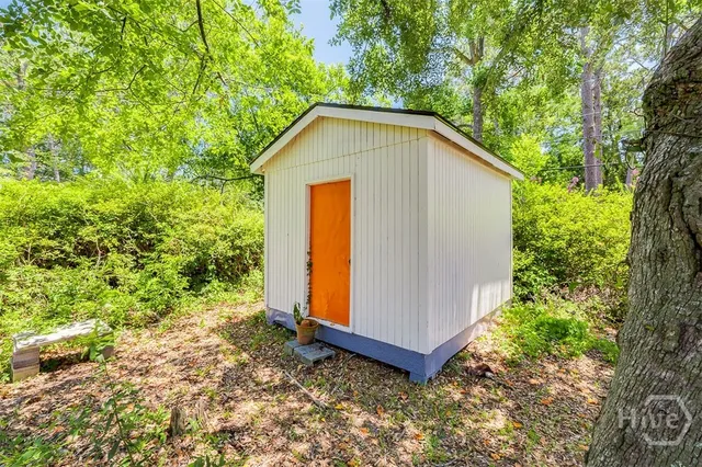 $324,900 | 2338 Lorraine Drive, Savannah, GA 31404