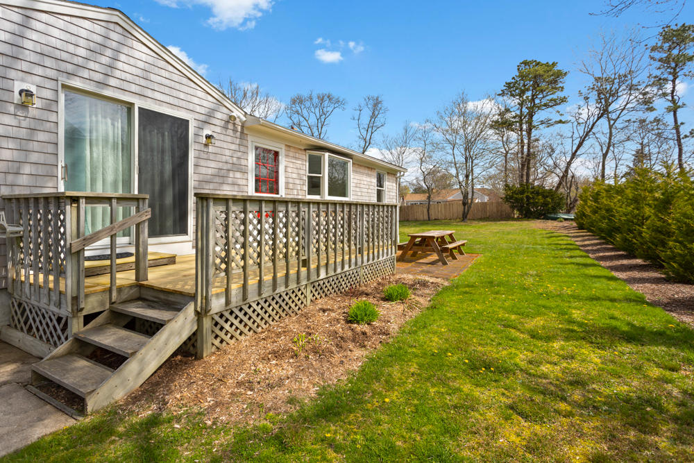 154 Nobscussett Road Dennis, MA 02638 - Photo 7 of 36 154 Nobscussett Rd. Low Res-3