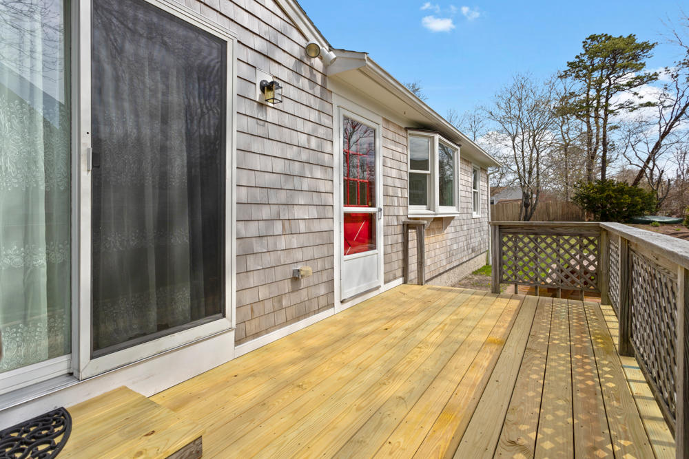 154 Nobscussett Road Dennis, MA 02638 - Photo 9 of 36 154 Nobscussett Rd. Low Res-5