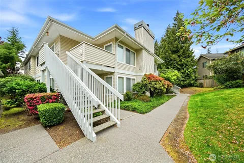 $365,000 | 9210 Market Place, Unit K203, Lake Stevens, WA 98258