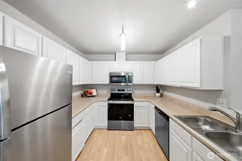 $365,000 | 9210 Market Place, Unit K203, Lake Stevens, WA 98258