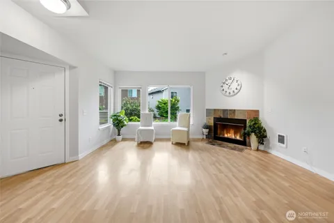 $365,000 | 9210 Market Place, Unit K203, Lake Stevens, WA 98258
