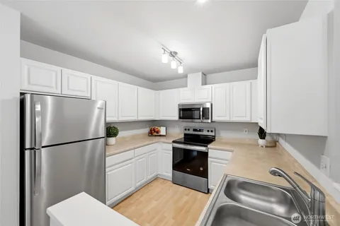 $365,000 | 9210 Market Place, Unit K203, Lake Stevens, WA 98258