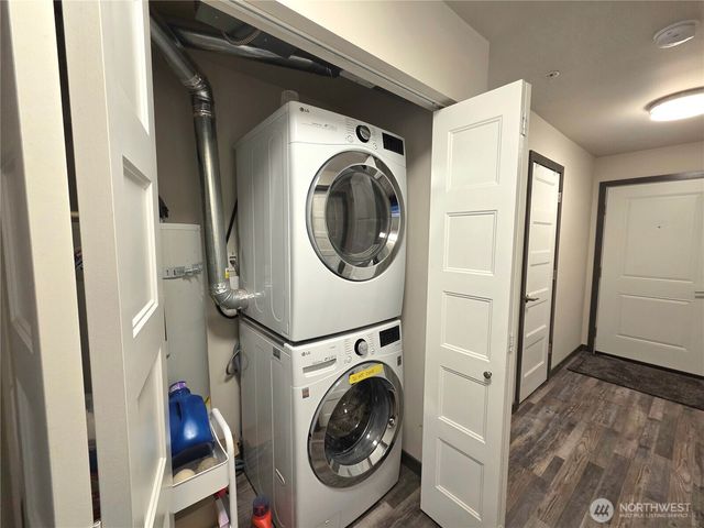 $315,000 | 1621 Southwest Mulberry Place, Unit D201, Oak Harbor, WA 98277